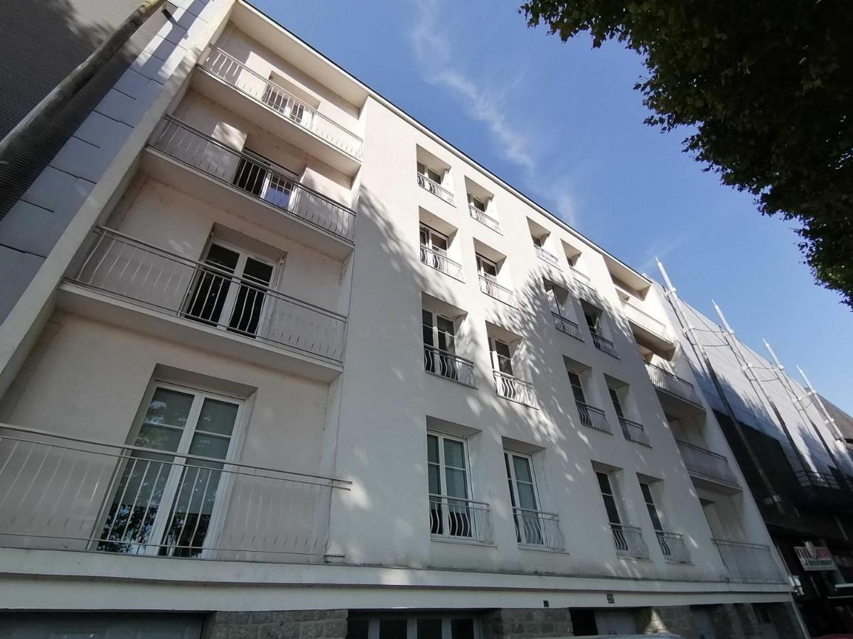 Le Gambetta - T3 Standing Avec Parking, Wifi, Netflix Apartman Laval  Kültér fotó