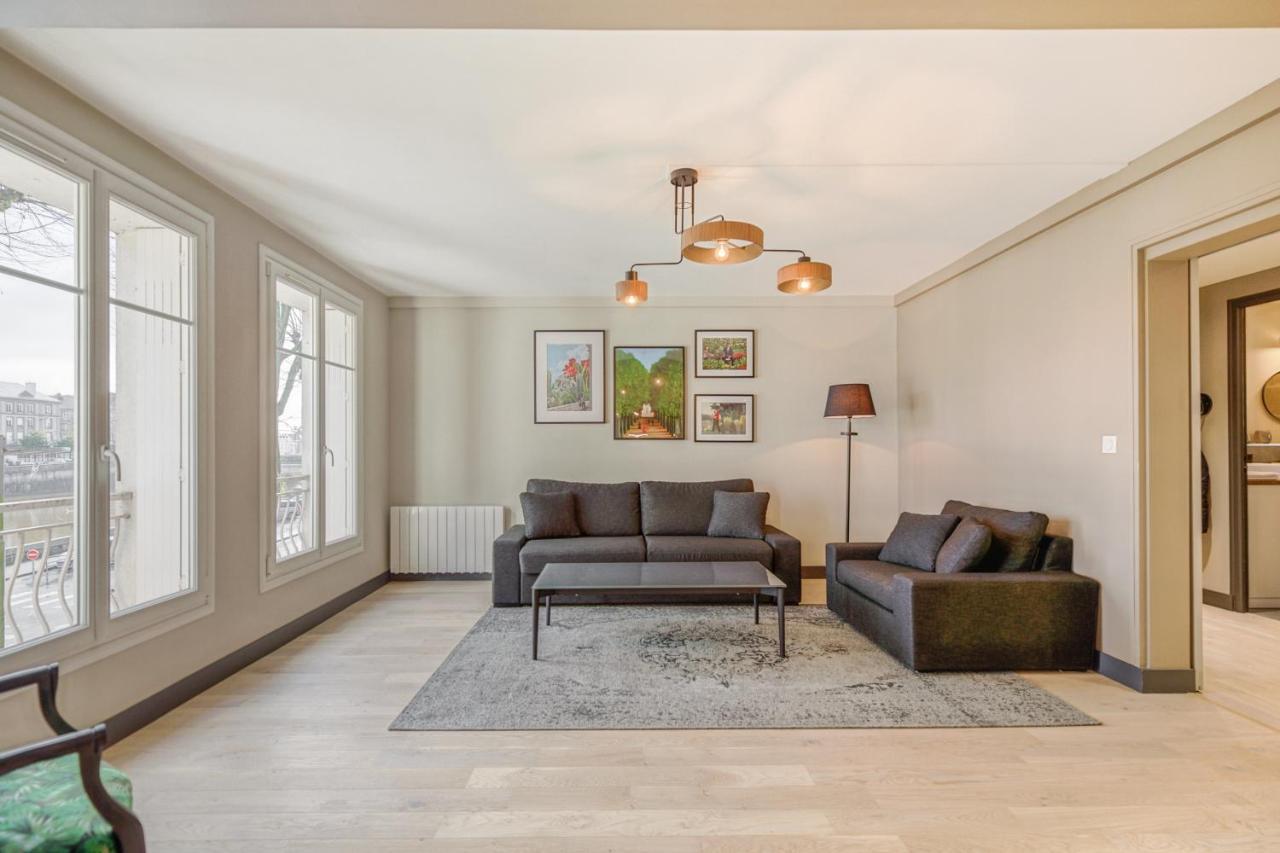 Le Gambetta - T3 Standing Avec Parking, Wifi, Netflix Apartman Laval  Kültér fotó